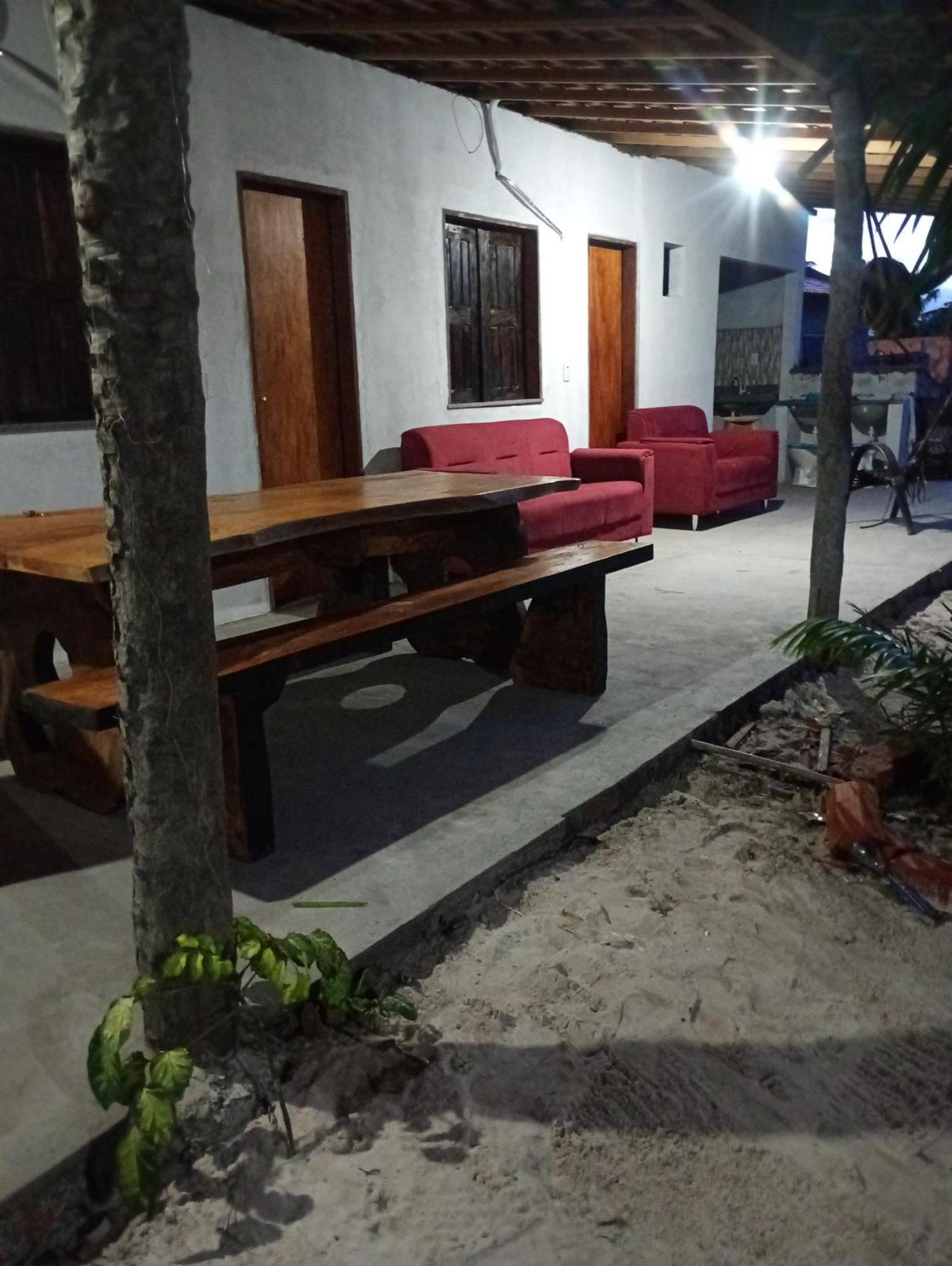 Hostel E Camping Na Rua Das Flores Santo Amaro do Maranhao Exterior foto