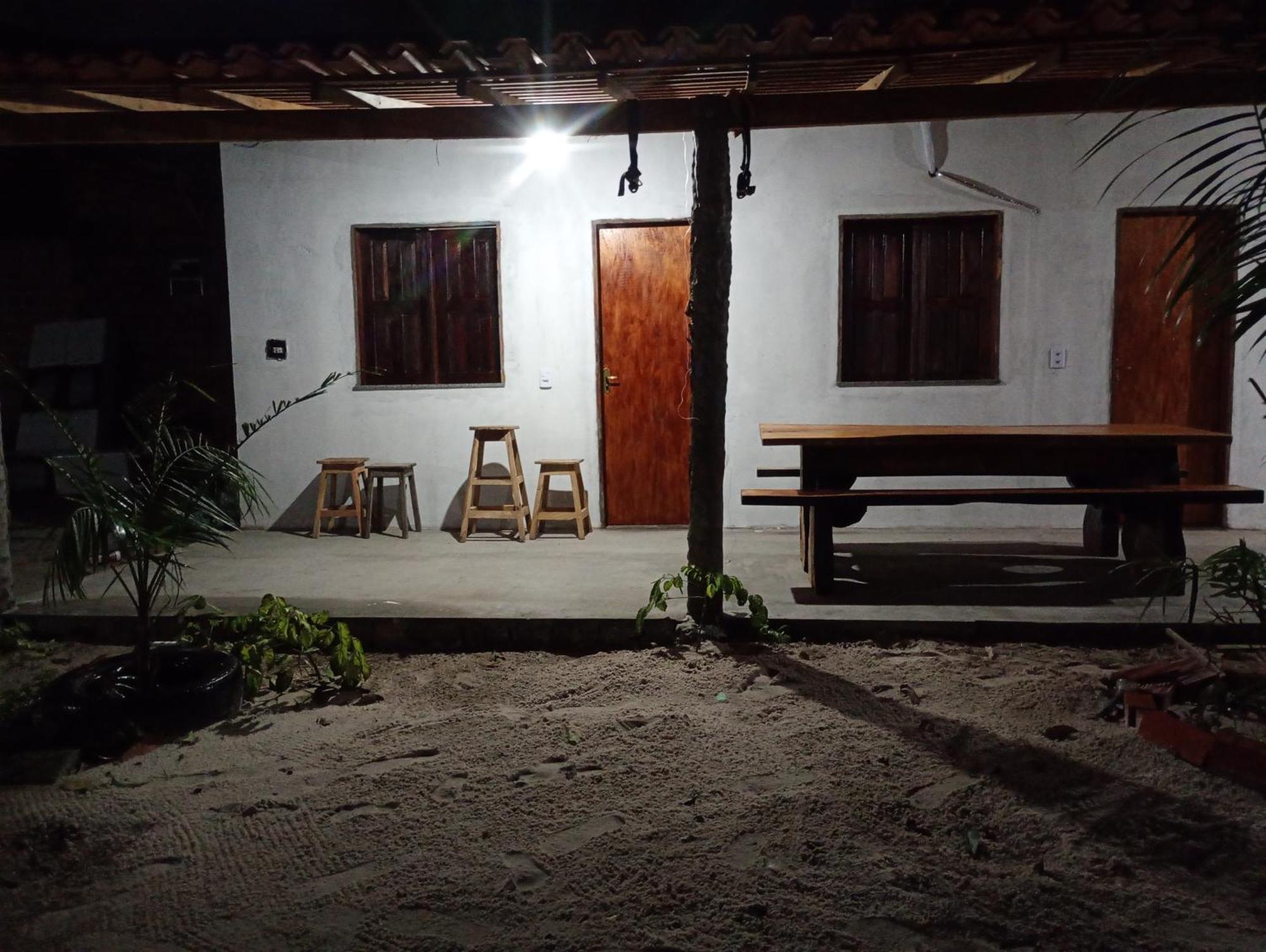 Hostel E Camping Na Rua Das Flores Santo Amaro do Maranhao Exterior foto